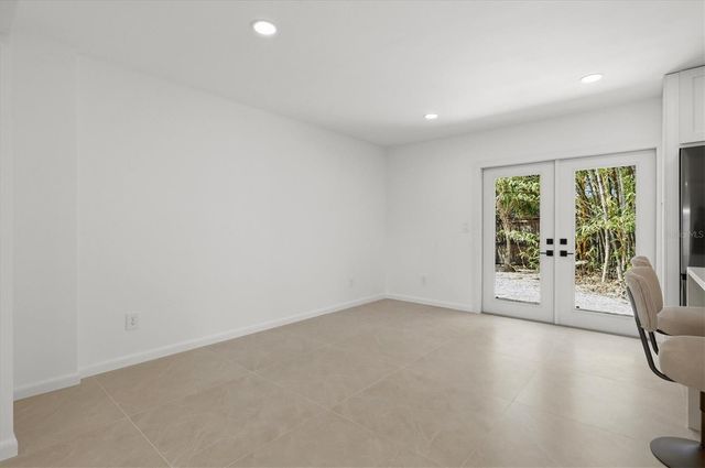 3663 EGERTON CIRCLE, Sarasota, FL 34233