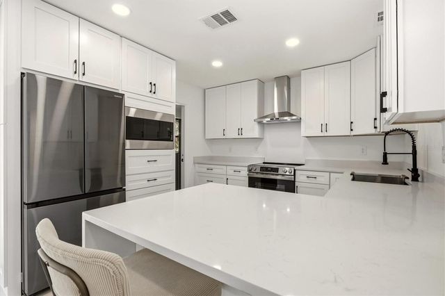 3663 EGERTON CIRCLE, Sarasota, FL 34233