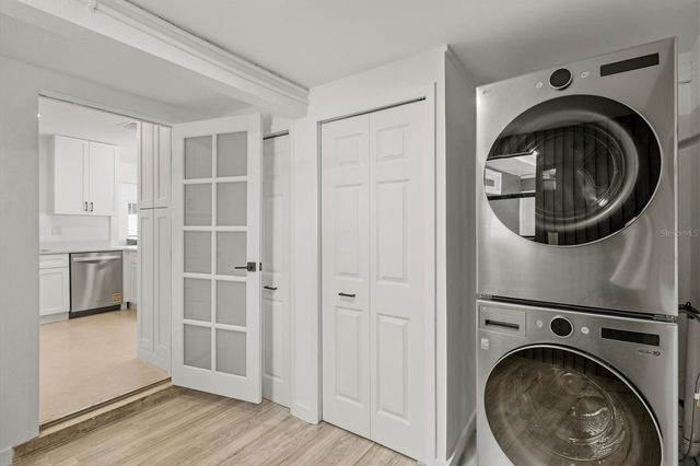 3663 EGERTON CIRCLE, Sarasota, FL 34233