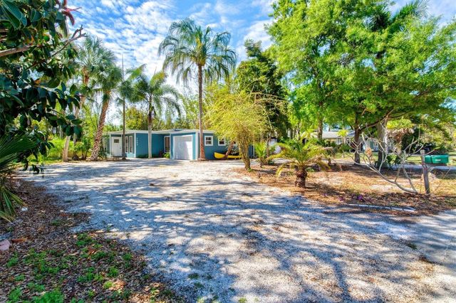 3663 EGERTON CIRCLE, Sarasota, FL 34233