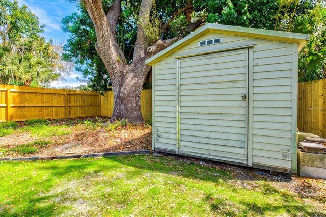 3663 EGERTON CIRCLE, Sarasota, FL 34233