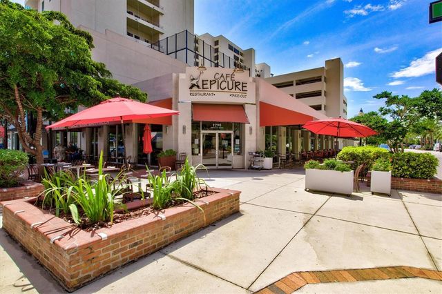 3663 EGERTON CIRCLE, Sarasota, FL 34233