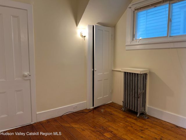 9 N Franklin Street, Athens, NY 12015