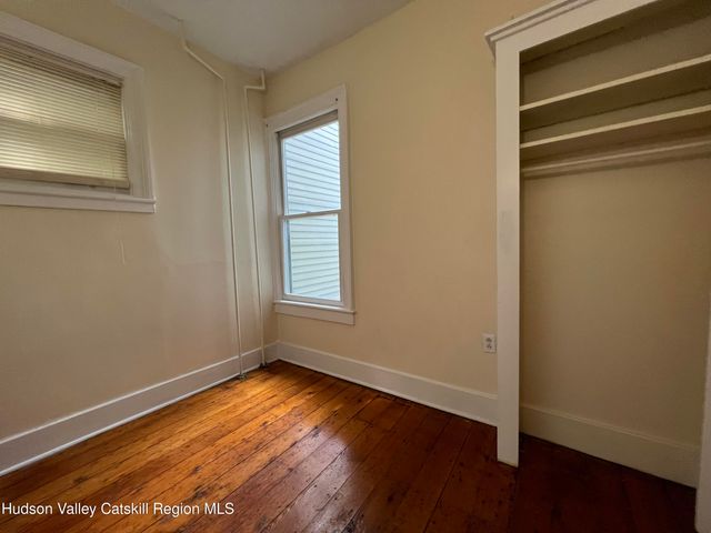 9 N Franklin Street, Athens, NY 12015