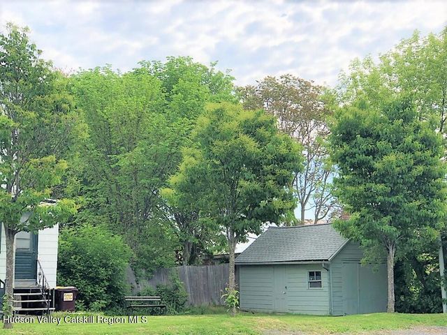 9 N Franklin Street, Athens, NY 12015