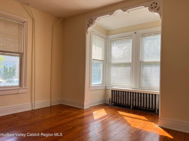 9 N Franklin Street, Athens, NY 12015