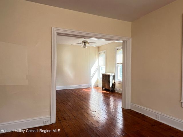 9 N Franklin Street, Athens, NY 12015