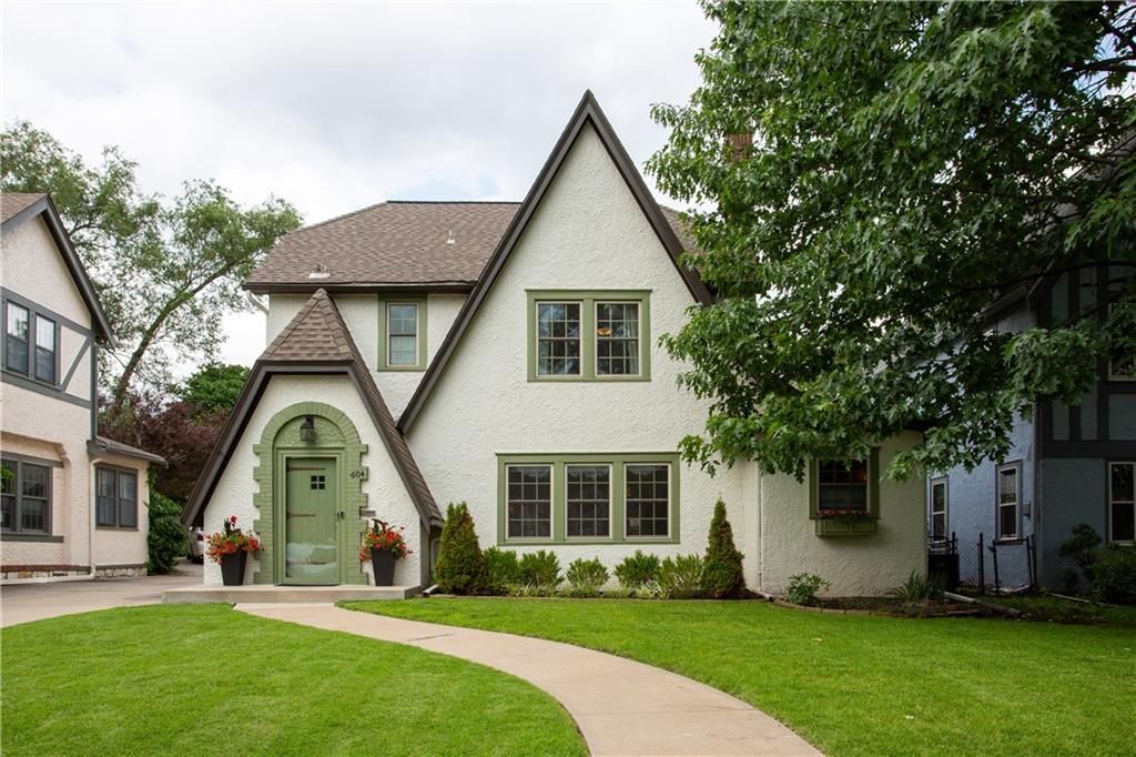604 W 70th Street, Kansas City, MO 64113