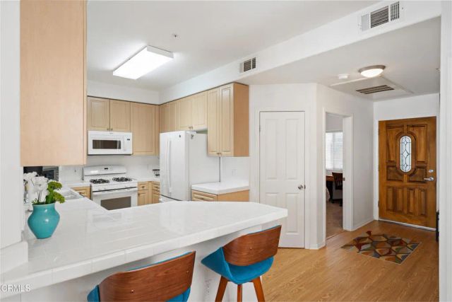 436 Poli Street 308, Ventura, CA 93001