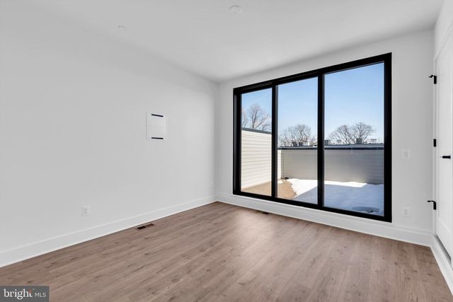 2134 TYSONS RIDGELINE RD, Falls Church, VA 22043