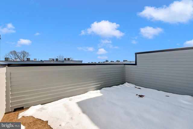 2134 TYSONS RIDGELINE RD, Falls Church, VA 22043