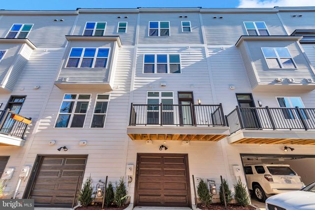 2134 TYSONS RIDGELINE RD, Falls Church, VA 22043