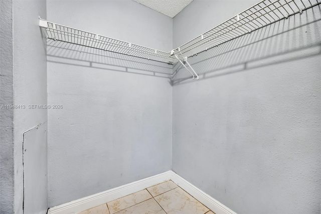 15560 SW 104th TER 611, Miami, FL 33196