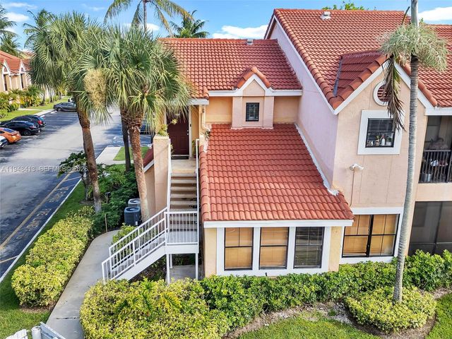 15560 SW 104th TER 611, Miami, FL 33196