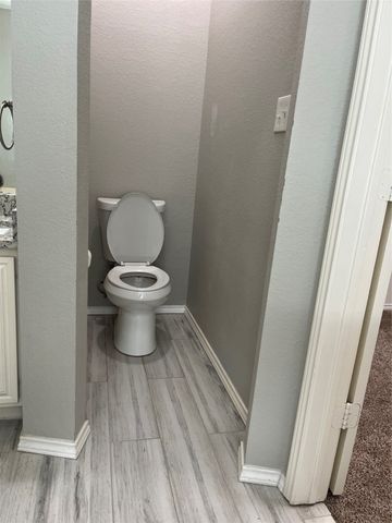 2020 Southwood Trail, Grand Prairie, TX 75052