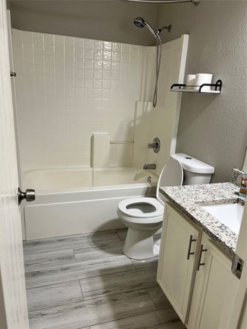 2020 Southwood Trail, Grand Prairie, TX 75052