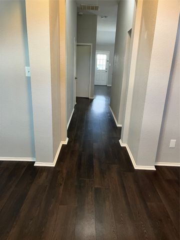 2020 Southwood Trail, Grand Prairie, TX 75052