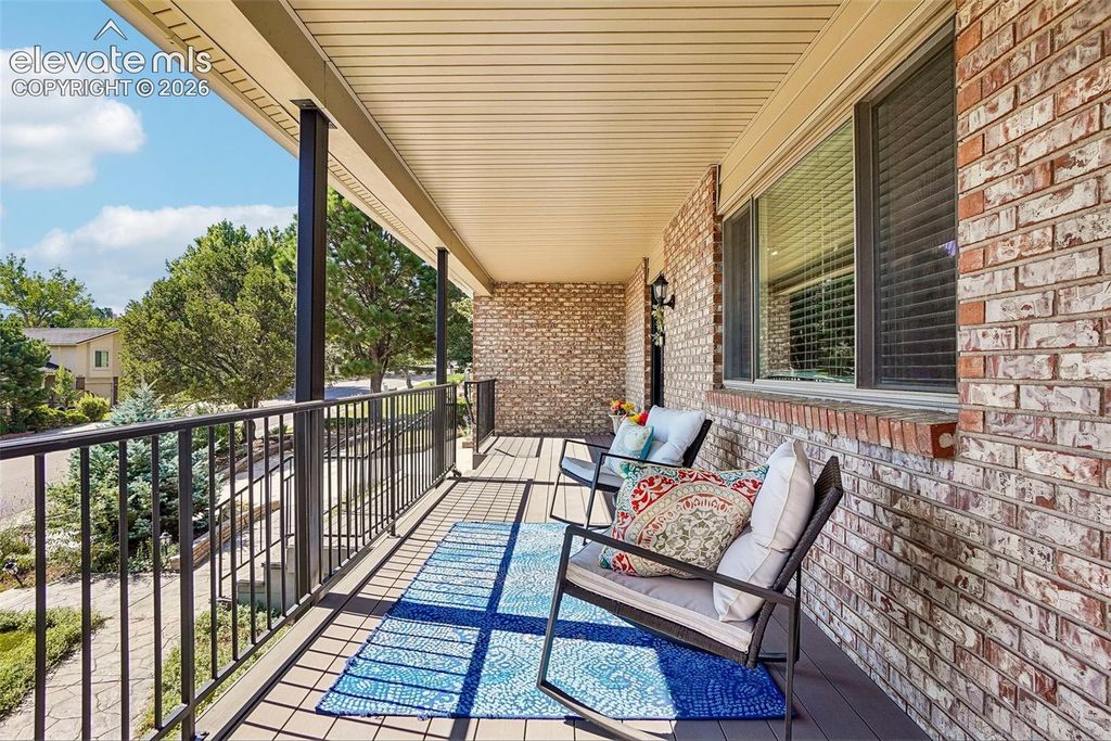 5368 W Cliff Point Circle, Colorado Springs, CO 80919 — photo 4