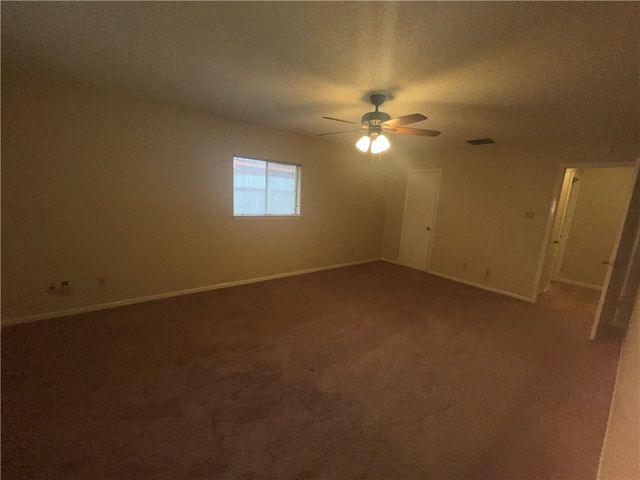 5217 Tartan Dr, Corpus Christi, TX 78413