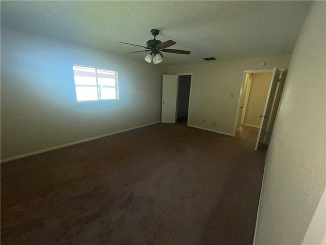 5217 Tartan Dr, Corpus Christi, TX 78413