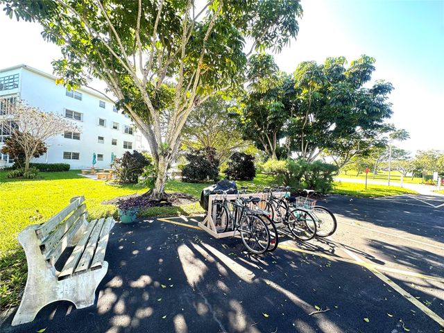 4106 Cambridge E 4106, Deerfield Beach, FL 33442