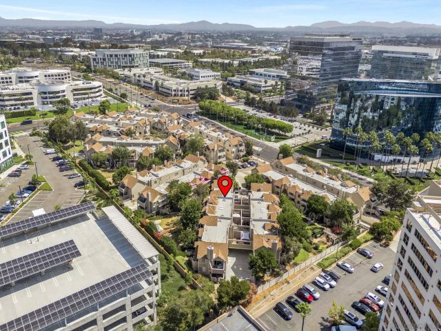 9260 Towne Centre 26, San Diego, CA 92121