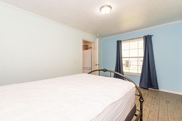 1403 Miss Ellie Drive, Kalamazoo, MI 49009