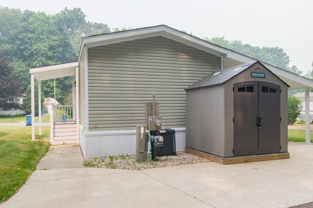 1403 Miss Ellie Drive, Kalamazoo, MI 49009