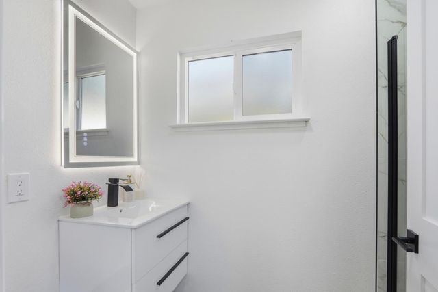 321 Mccovey Lane, San Jose, CA 95127