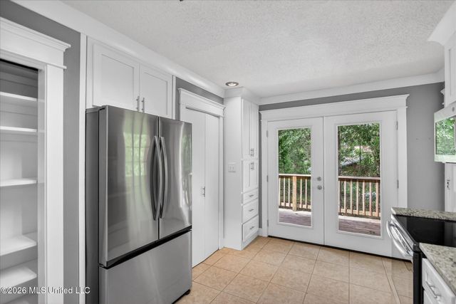 6531 Alakoko Drive, Diamondhead, MS 39525