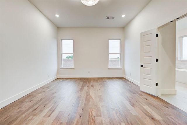 4102 Hawthorne Street, Piedmont, OK 73078