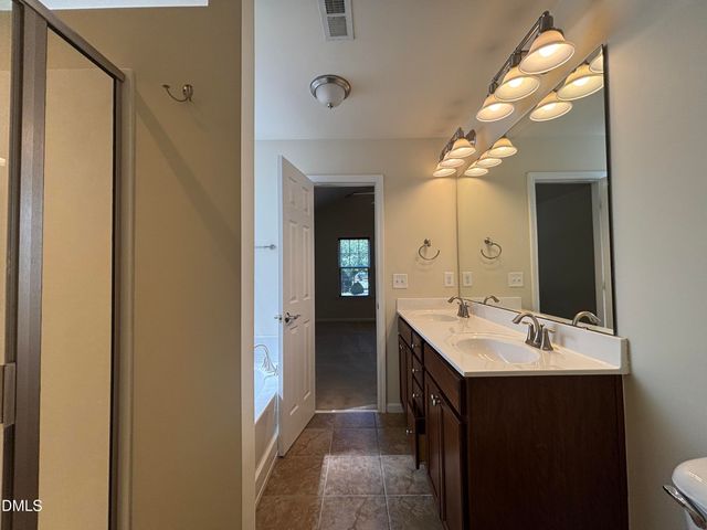 1429 Kirkwood Hill Way, Wake Forest, NC 27587