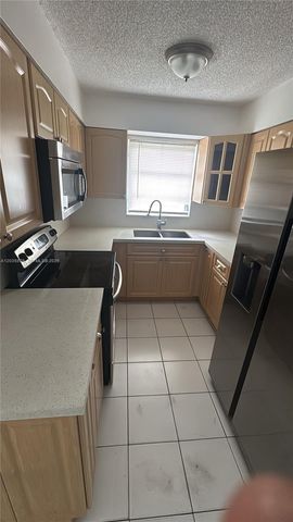 830 W 75th St 1, Hialeah, FL 33014