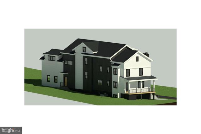 2011 S GLEBE RD, Arlington, VA 22204