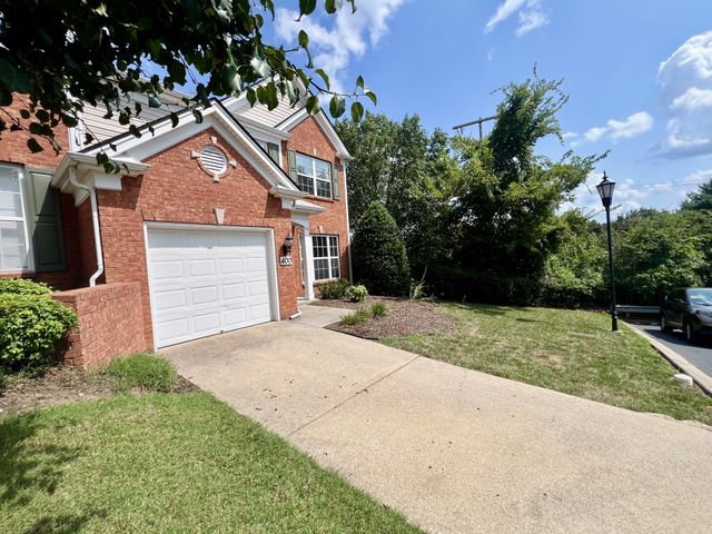 400 Old Towne Dr, Brentwood, TN 37027