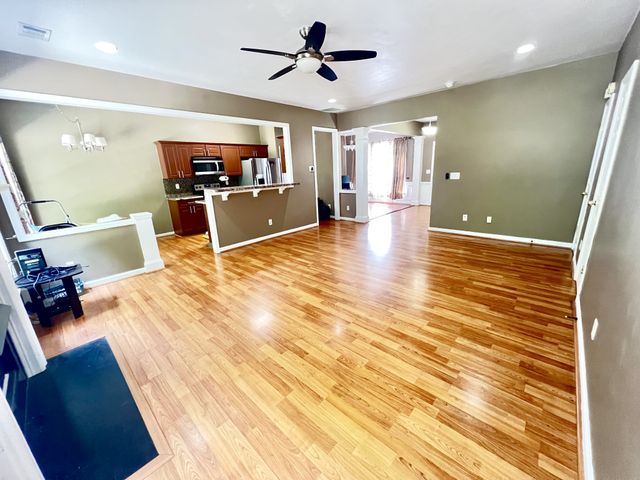 400 Old Towne Dr, Brentwood, TN 37027