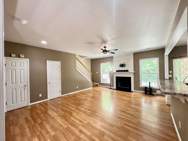 400 Old Towne Dr, Brentwood, TN 37027