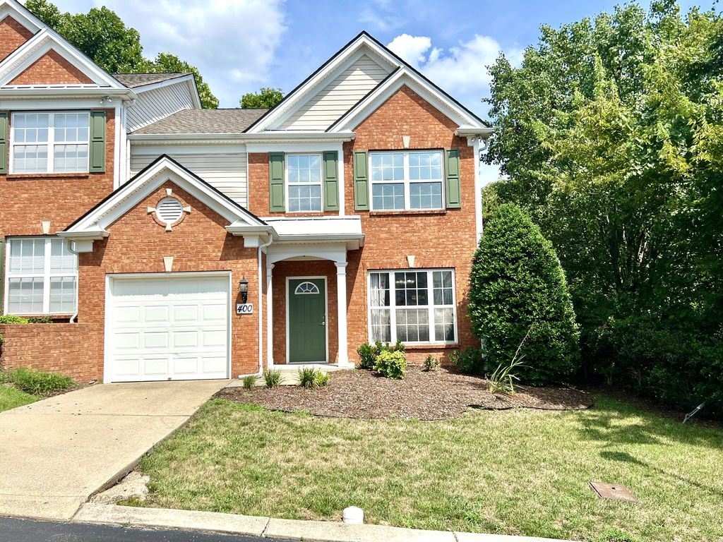 400 Old Towne Dr, Brentwood, TN 37027