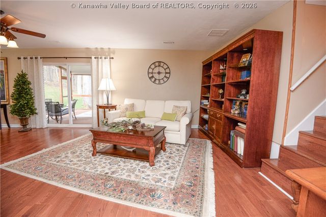 5012 Dempsey Drive, Cross Lanes, WV 25313