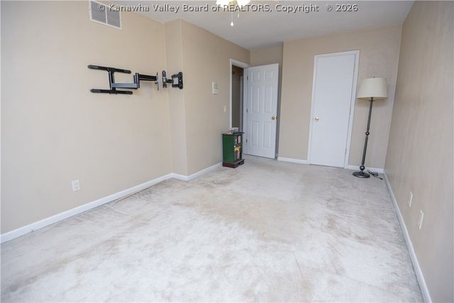 5012 Dempsey Drive, Cross Lanes, WV 25313