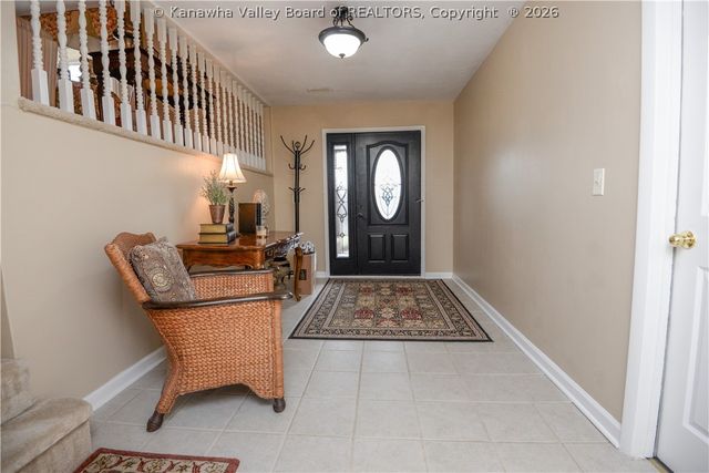 5012 Dempsey Drive, Cross Lanes, WV 25313