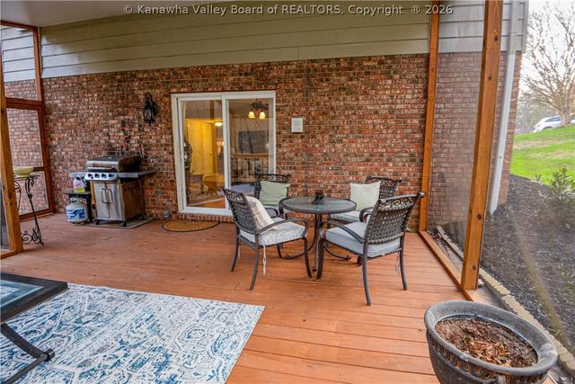 5012 Dempsey Drive, Cross Lanes, WV 25313