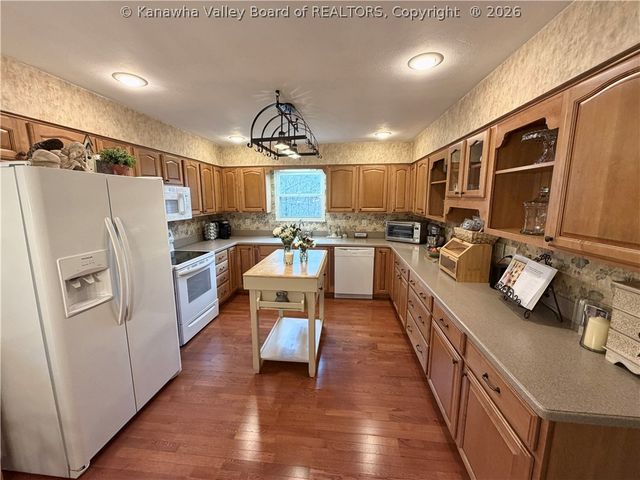 5012 Dempsey Drive, Cross Lanes, WV 25313