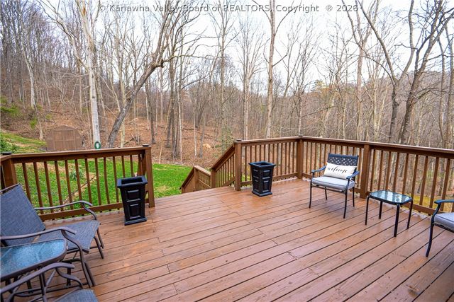 5012 Dempsey Drive, Cross Lanes, WV 25313