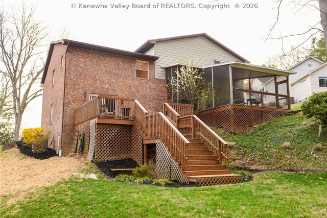 5012 Dempsey Drive, Cross Lanes, WV 25313