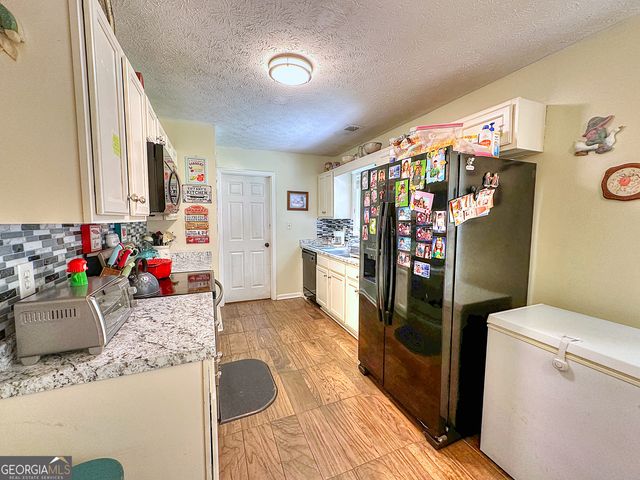 448 Hampton Green Drive, Lagrange, GA 30240