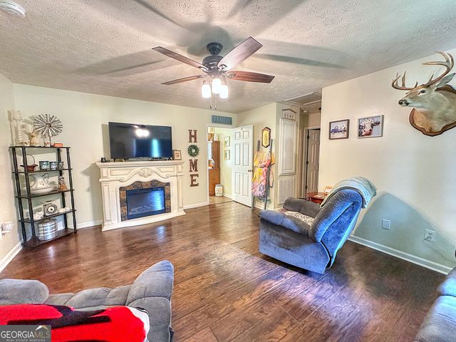 448 Hampton Green Drive, Lagrange, GA 30240