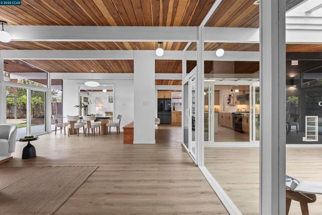 3712 Barrington Dr, Concord, CA 94518