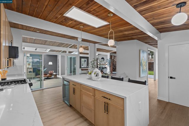 3712 Barrington Dr, Concord, CA 94518