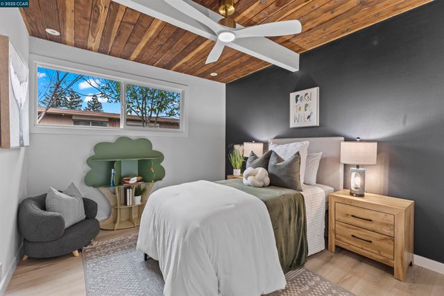 3712 Barrington Dr, Concord, CA 94518